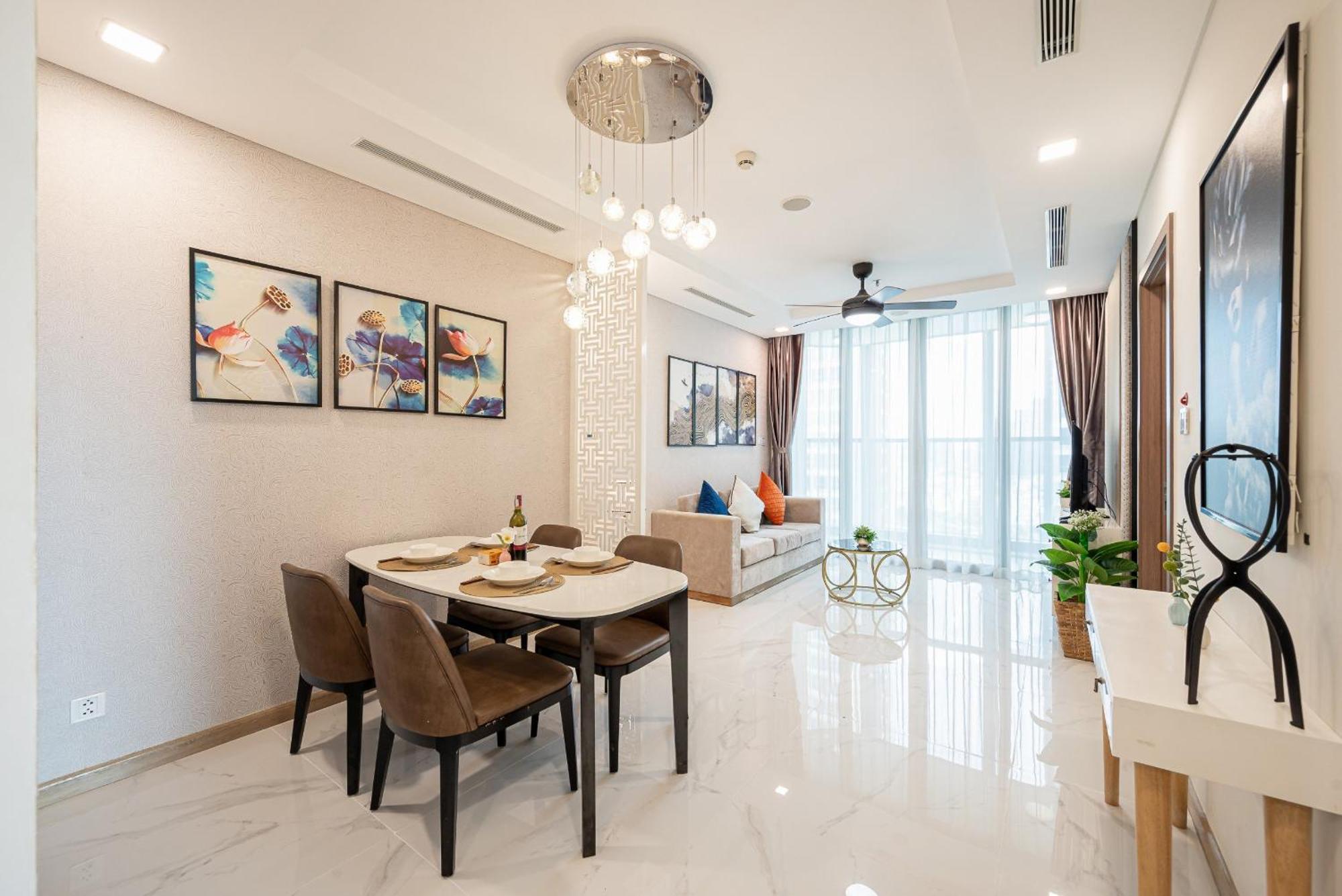 Urban Heights Rentals Landmark 81 Ho Şi Min Exterior foto