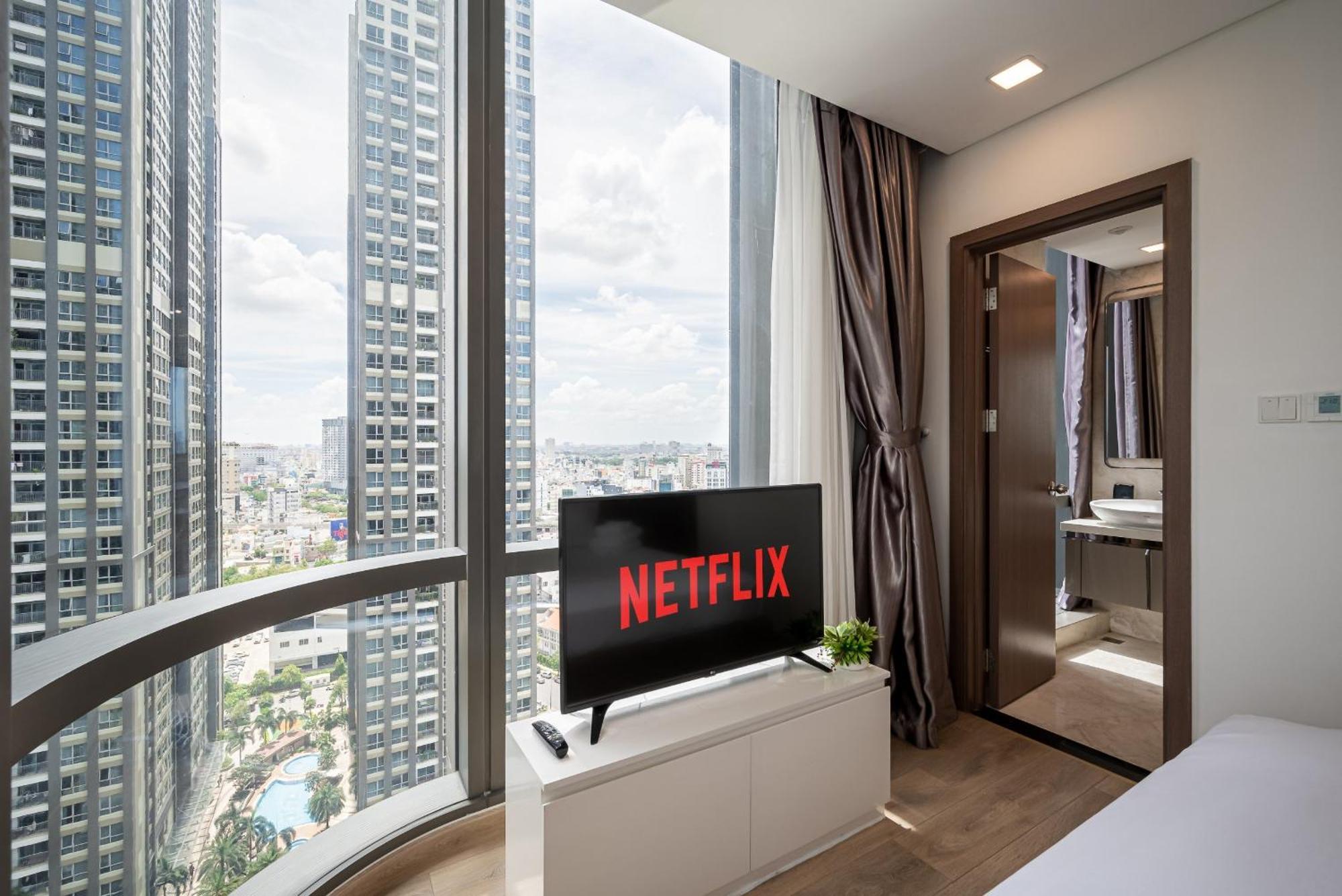 Urban Heights Rentals Landmark 81 Ho Şi Min Exterior foto