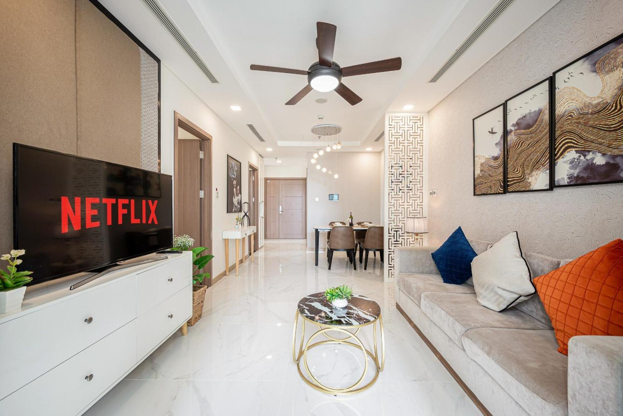 Urban Heights Rentals Landmark 81 Ho Şi Min Exterior foto