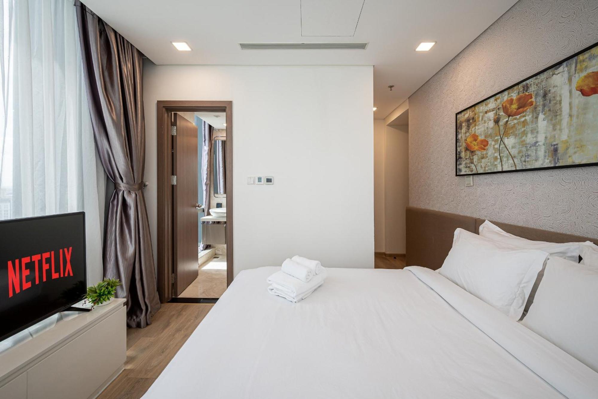 Urban Heights Rentals Landmark 81 Ho Şi Min Exterior foto