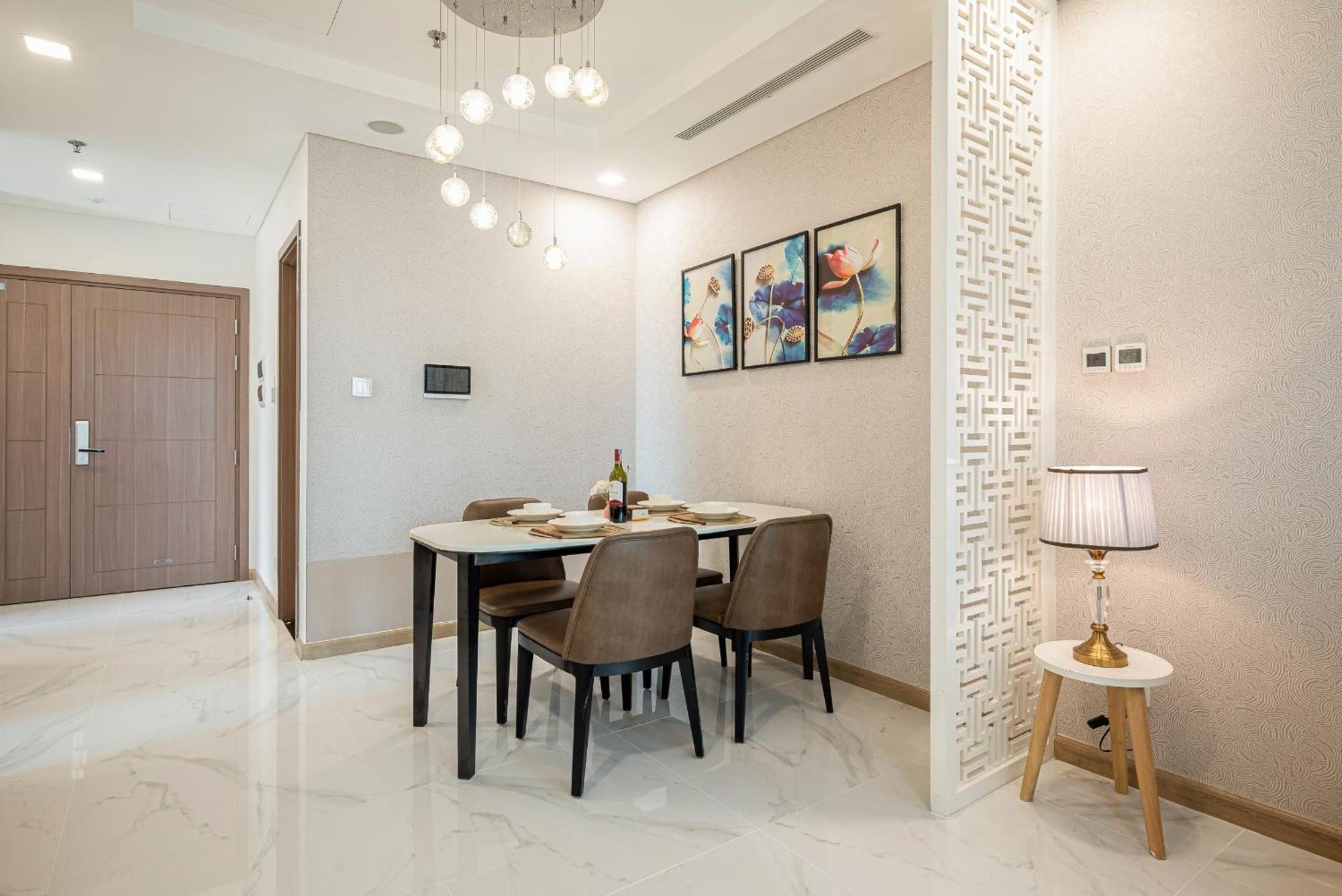 Urban Heights Rentals Landmark 81 Ho Şi Min Exterior foto