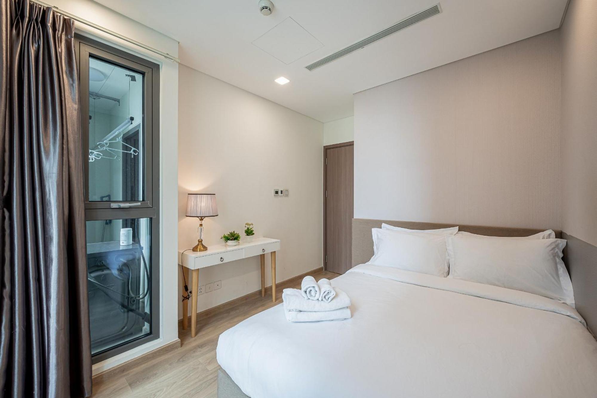 Urban Heights Rentals Landmark 81 Ho Şi Min Exterior foto