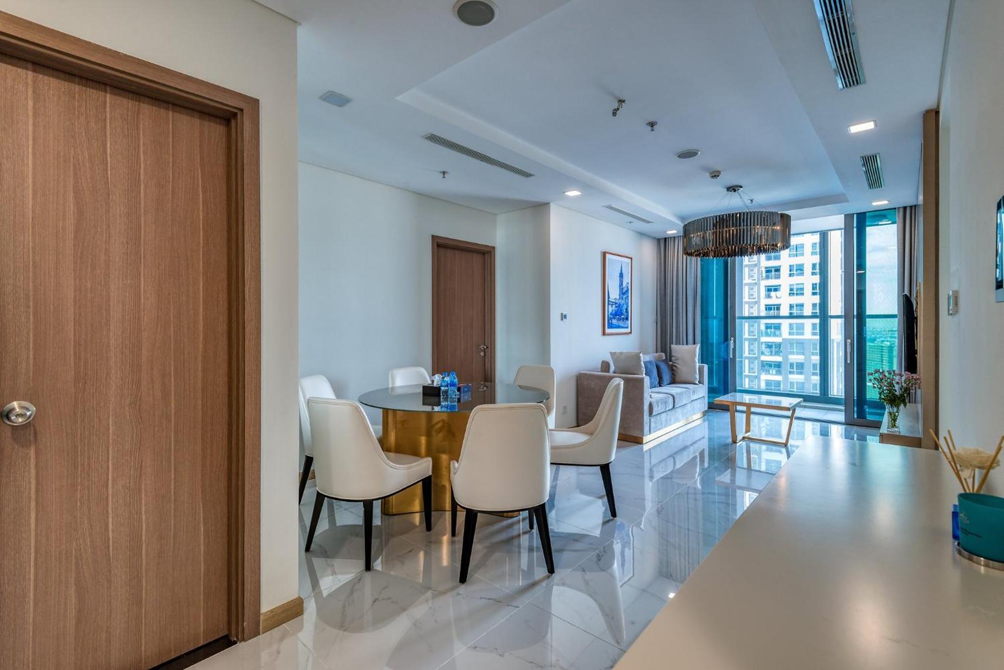 Urban Heights Rentals Landmark 81 Ho Şi Min Exterior foto