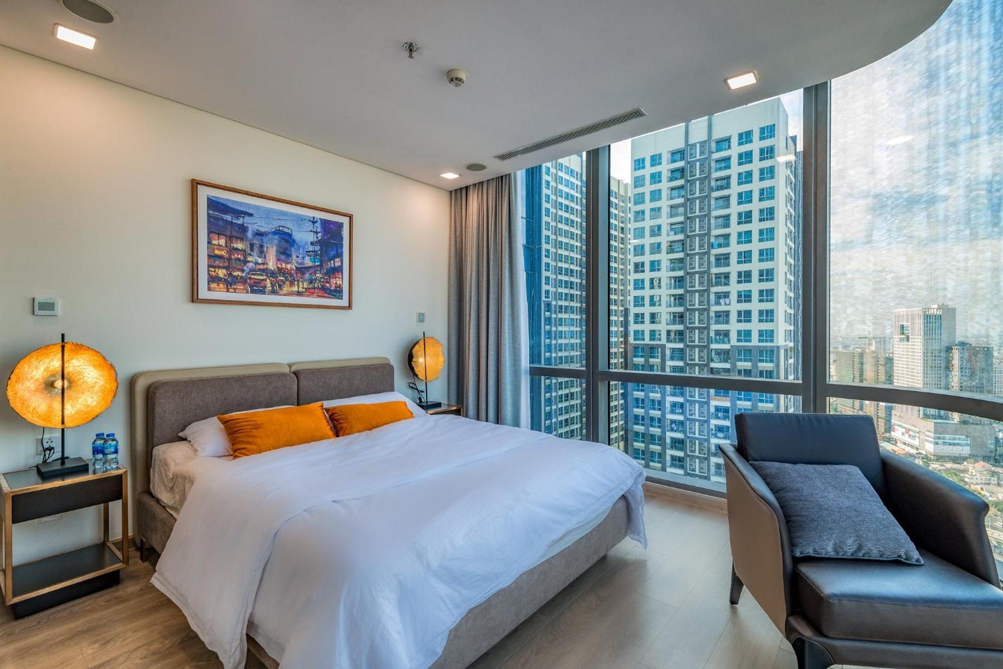 Urban Heights Rentals Landmark 81 Ho Şi Min Exterior foto