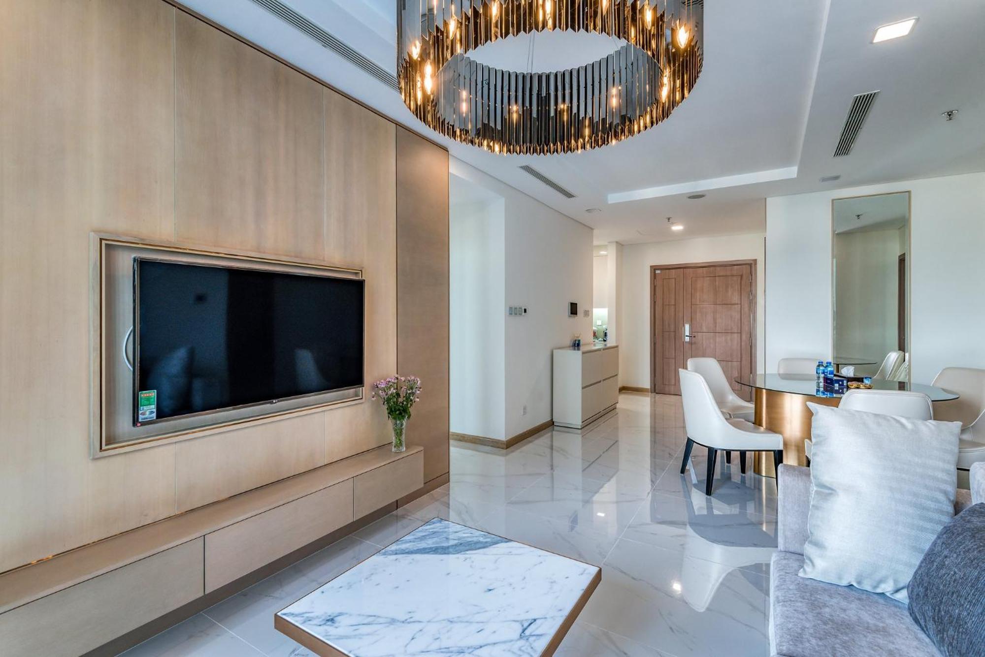 Urban Heights Rentals Landmark 81 Ho Şi Min Exterior foto